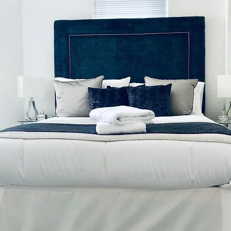 Snapos Luxury Serviced Apartment - Meridian House Μπέντφορντ Εξωτερικό φωτογραφία
