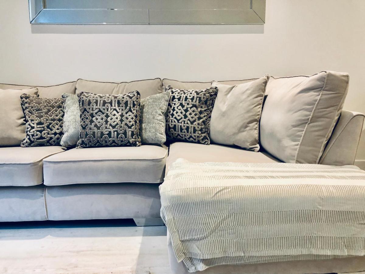 Snapos Luxury Serviced Apartment - Meridian House Μπέντφορντ Εξωτερικό φωτογραφία