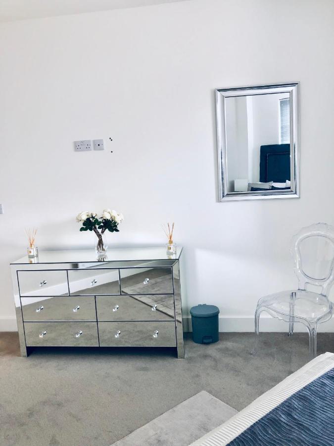 Snapos Luxury Serviced Apartment - Meridian House Μπέντφορντ Εξωτερικό φωτογραφία