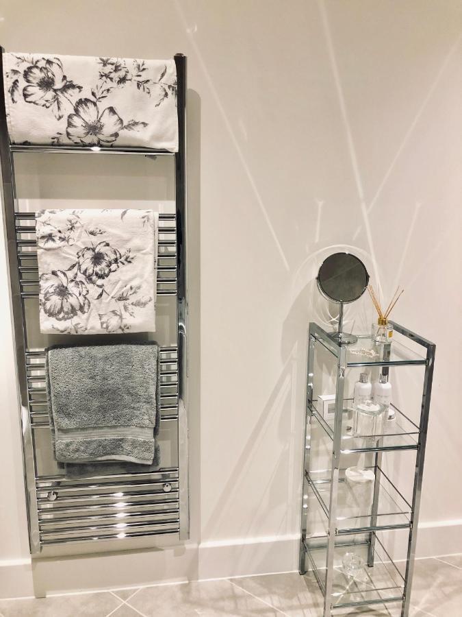 Snapos Luxury Serviced Apartment - Meridian House Μπέντφορντ Εξωτερικό φωτογραφία